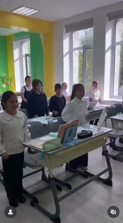 ҚР Оқу-ағарту министрлігінің бұйрығына сәйкес, әр сейсенбі мектебімізде сабақтар физминуткамен басталады.