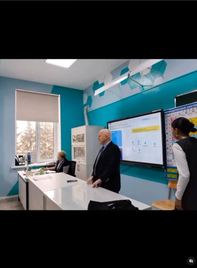 Бүгін 11-сынып түлектері британдық жоғары білім берудің озық дәстүрлерін Қазақстанның серпінді білім беру ортасымен ұштастыратын Coventry University Kazakhstan өкілдерімен кездесті.