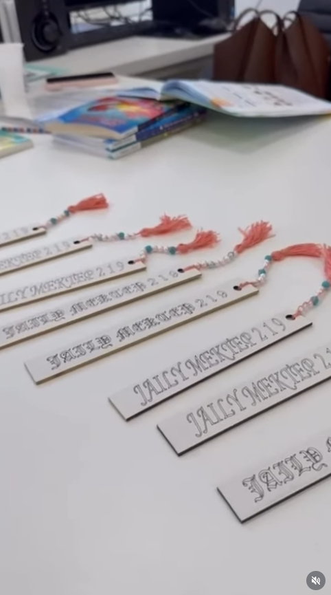 Family Reading Time жобасы аясында кітап оқудан үздік нәтиже көрсеткен оқушыларымызға сыйлықтар табысталды 🏆